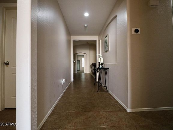4th image of 10019 W PRESTON Lane