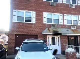 3618 166th St, Flushing, NY 11358
