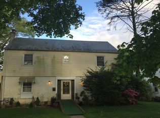 3 Beverly Pkwy, Freeport, NY 11520