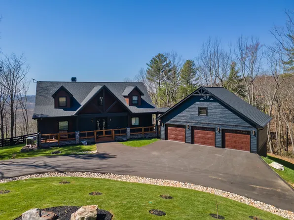 Misty Ridge Plan, Asheville Design Center