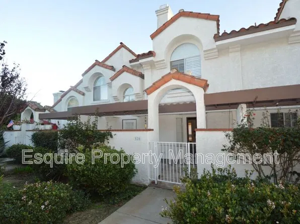 834 Calle Los Gatos, Camarillo, CA 93010