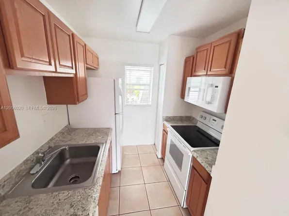 3212 Coral Ridge Dr #3212, Pompano Beach, FL 33065