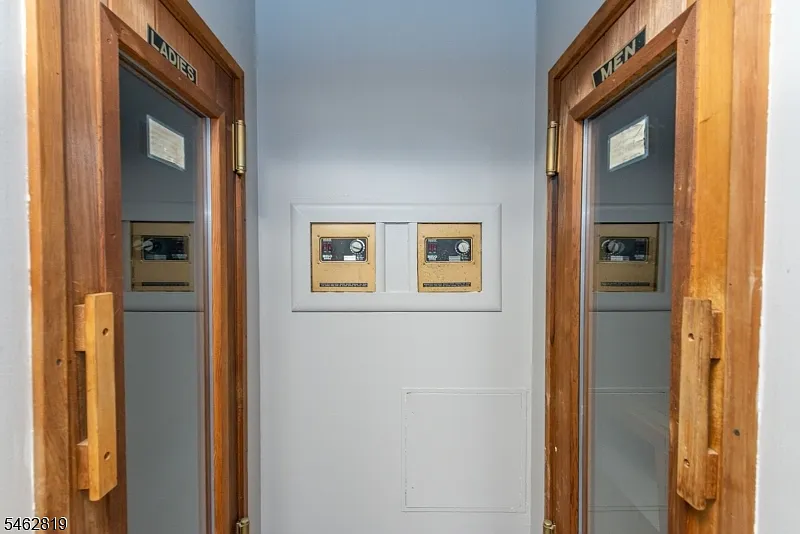 2 bed, 2.0 bath, $3,000 — Photo 3