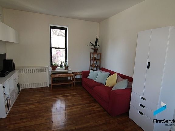4th image of 439 E 84th St APT 5B