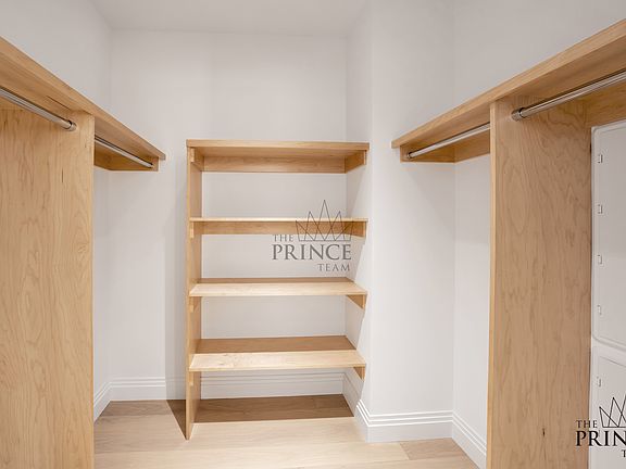 5th image of 1 Wall St APT 1121