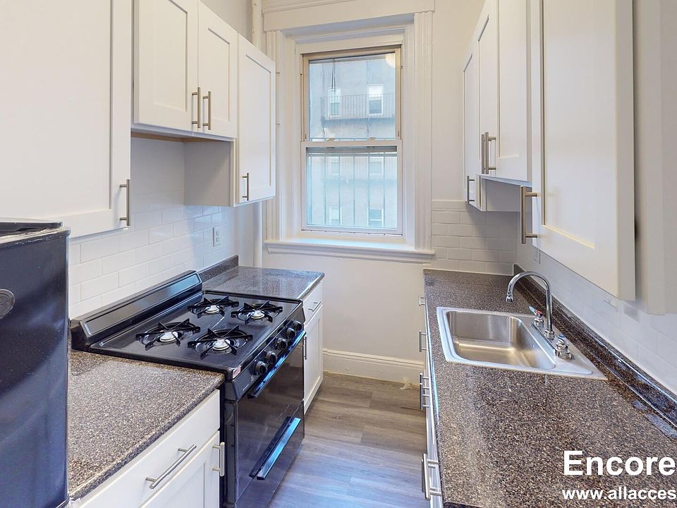 1st image of 464 Commonwealth Ave #1111