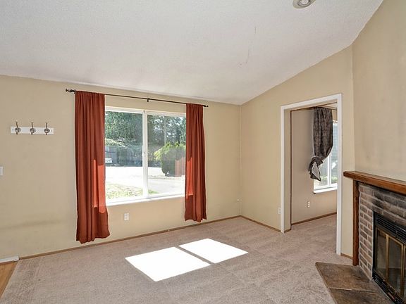 3rd image of 4415 138th Pl SW