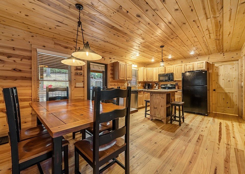 388 Ridgecrest Dr Blue Ridge GA Zillow