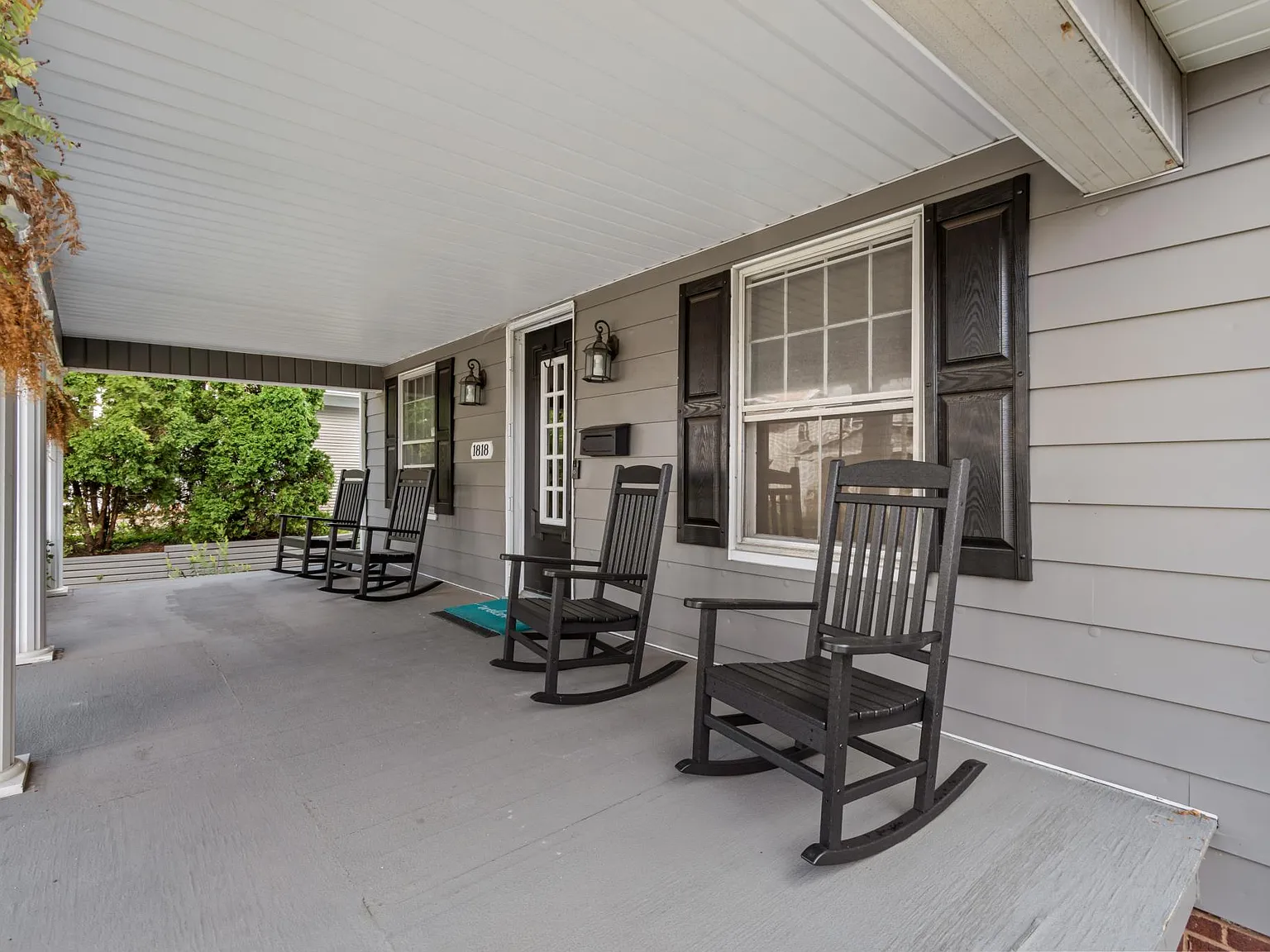 1818 Frazer Ave NW — Photo 4