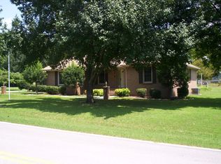 24 Quailwood Ln SE, Decatur, AL 35603