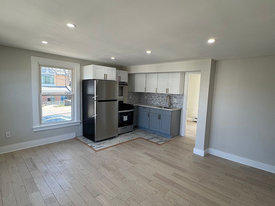 1st image of 30 Davis St #2