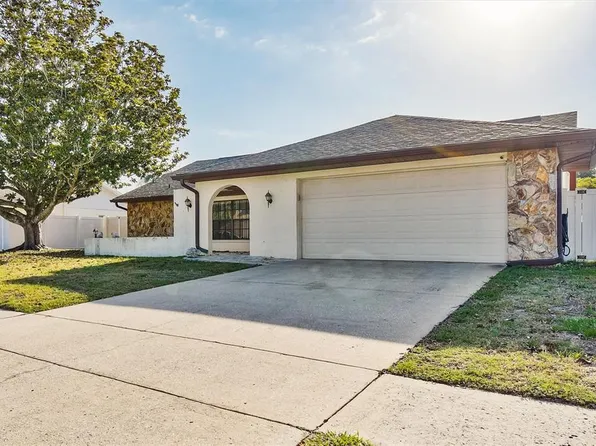 4422 Tall Oak Ln, New Port Richey, FL 34653