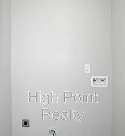 85 Smith Glen Dr — Photo 20