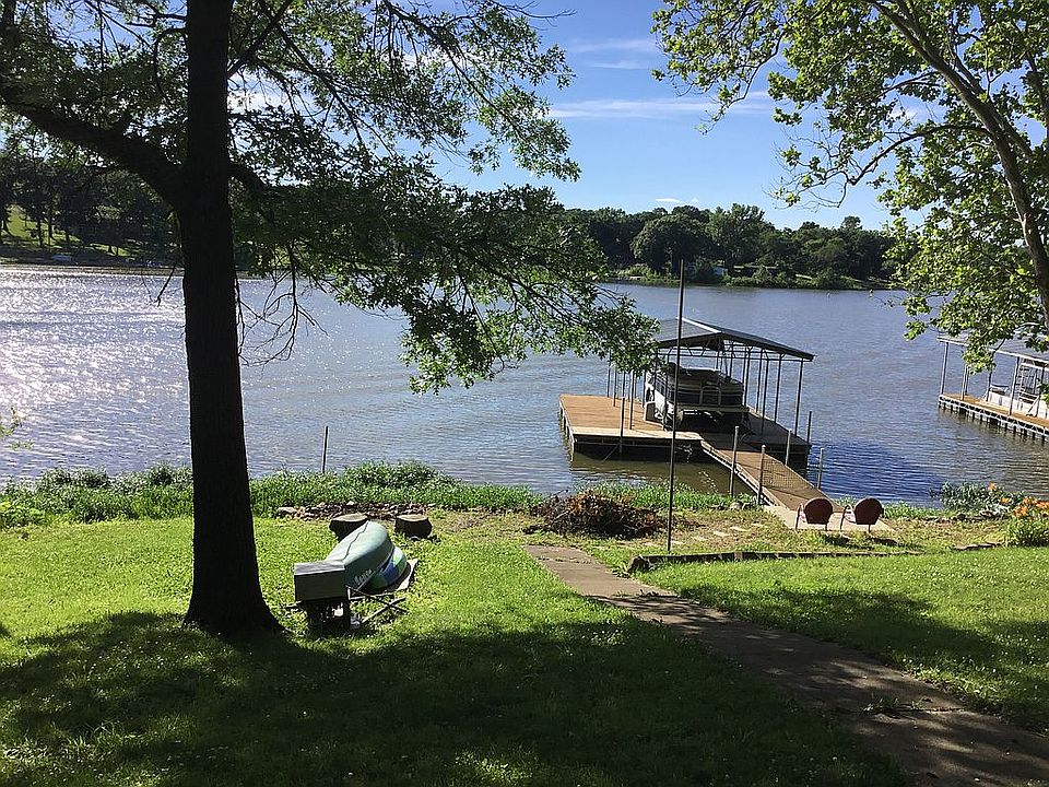 2nd image of 5025 Saratoga Dr