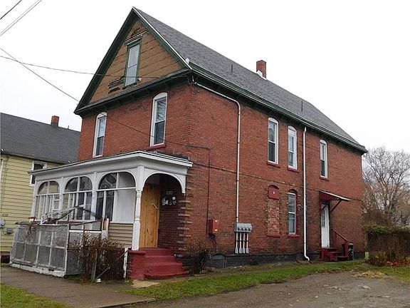2nd image of 1619 Plum St