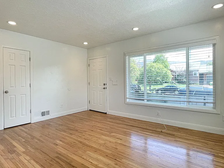 2568 S. 1700 E. — Photo 2