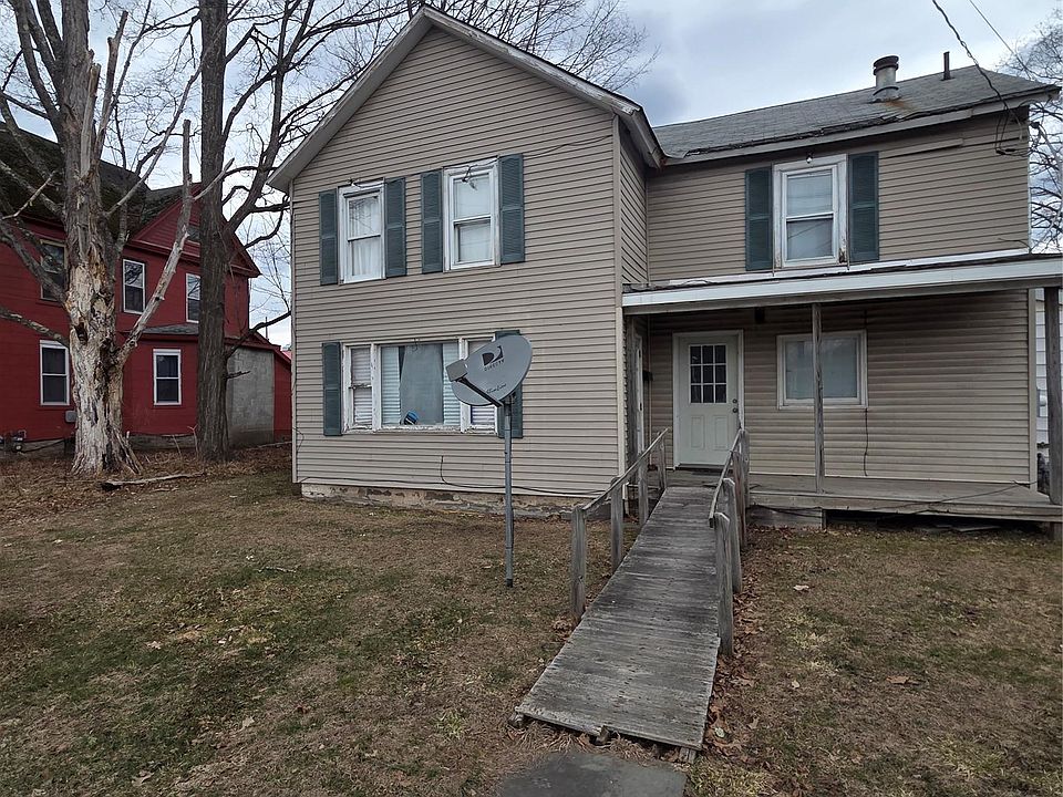 1st image of 640 W Main Street