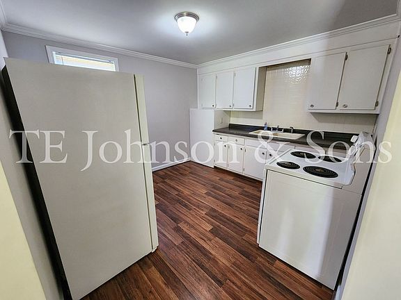 2nd image of 313 Meredith Dr #8