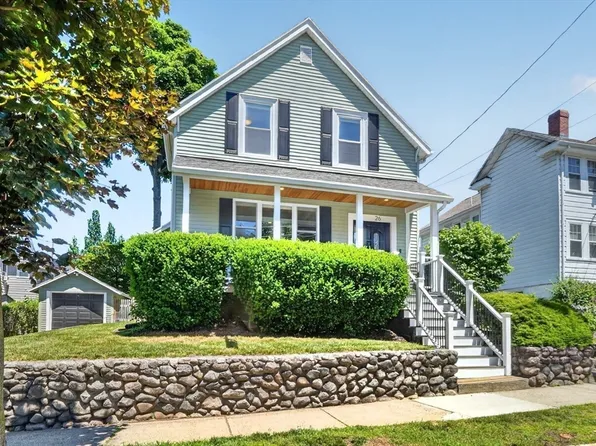 26 1st St, Melrose, MA 02176