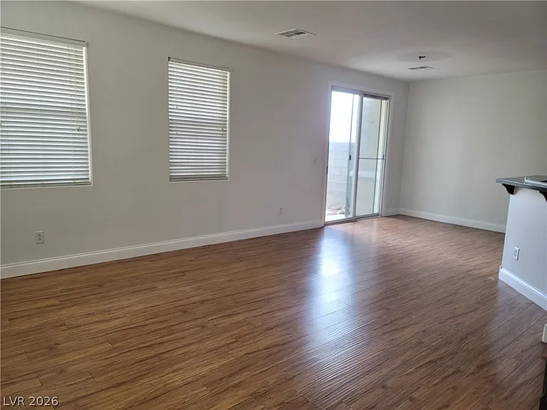 6140 Pine Villa Ave #103 — Photo 10