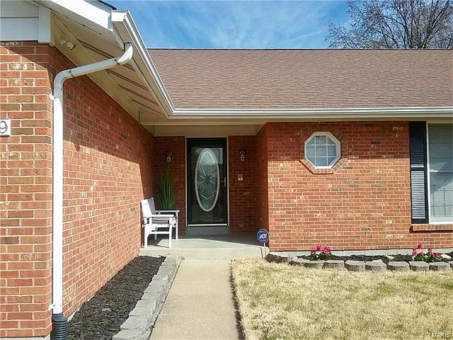 1st image of 3619 Avenue De Paris Dr