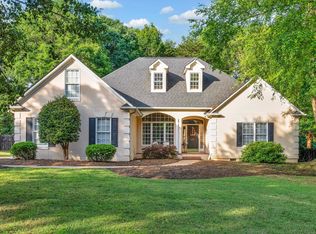431 Chippendale Ln, Boiling Springs, SC 29316