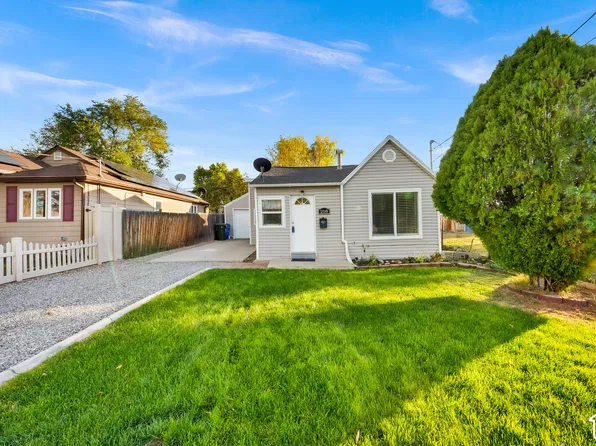 218 E Vine St S, Tooele, UT 84074