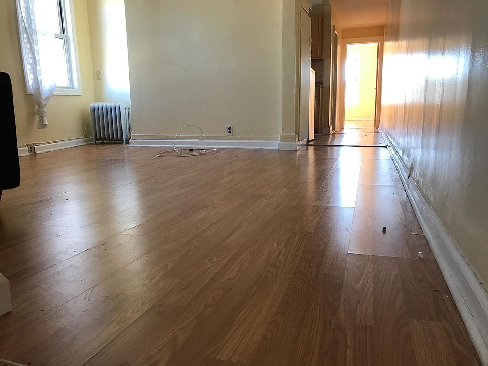 1st image of 177 Bay 25 St