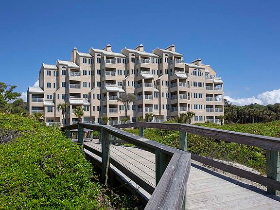 3rd image of 5125 Sea Forest Dr