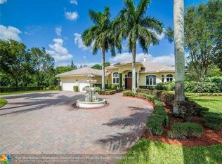 5051 NW 74th Pl, Coconut Creek, FL 33073