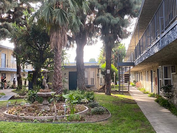 2nd image of 7719 Ventura Canyon Ave #1