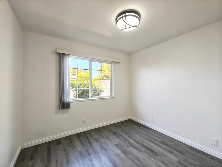 2086 Fairway Glen Dr — Photo 9