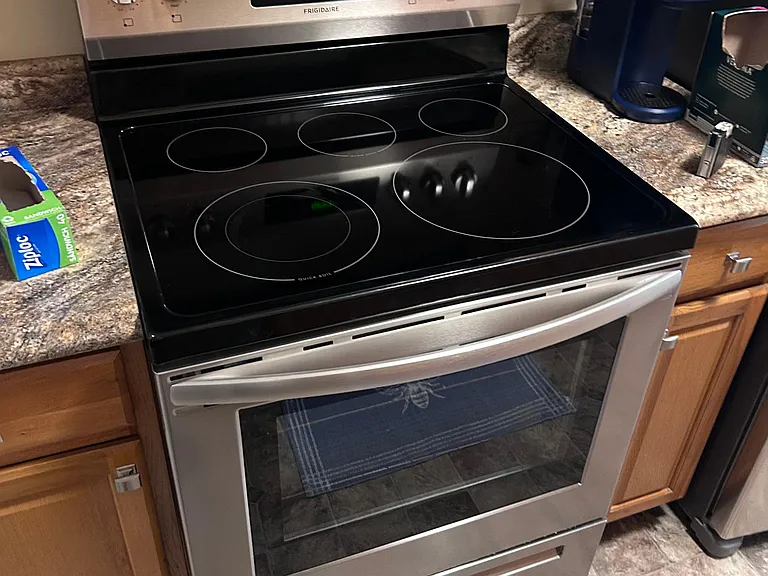 31 Woodsedge Dr #4B — Photo 7