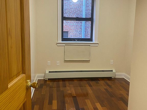 2nd image of 1952 Gleason Ave Floor 2