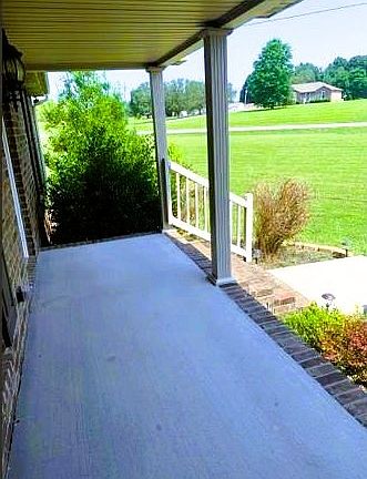 5th image of 1007 Robert Elder Ct
