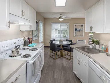 Summerfield Apartments