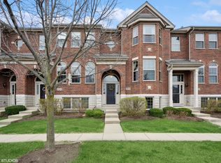 27W732 Hodges Way, Winfield, IL 60190