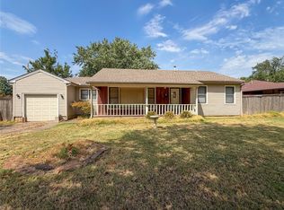 2502 Hayes St, Muskogee, OK 74403