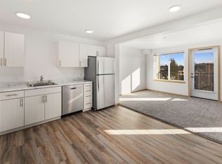 Ovation at Meeker 55+ Senior Apartments, Kent, WA 98032
