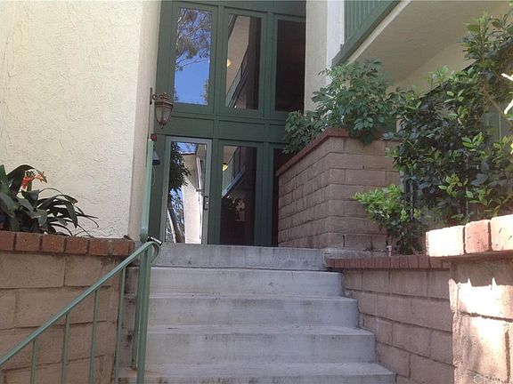 3rd image of 7310 Apricot Dr