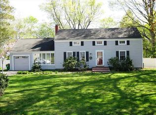 30 Orchard Park, Poughkeepsie, NY 12603