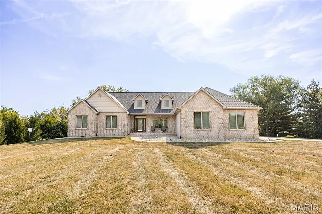 71 Josiah Ln photo 1