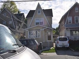 1st image of 11136 202nd St