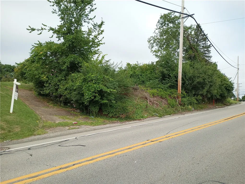1635 State Route 885 photo 1