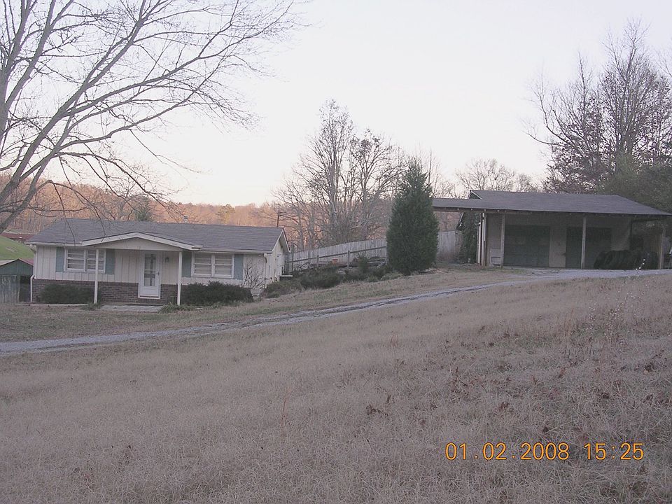 House with separate garage