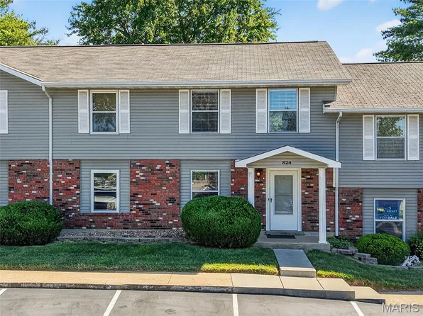 824 Highland Hill Ct Unit H, Saint Peters, MO 63376