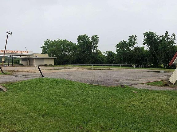 3rd image of 25699 Interstate Highway 20