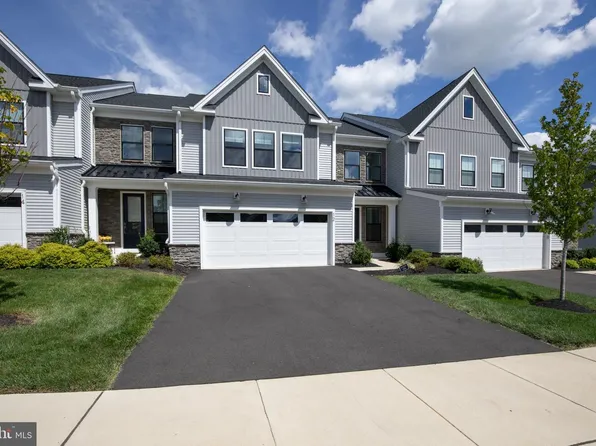 12 Mill Rd, Doylestown, PA 18902