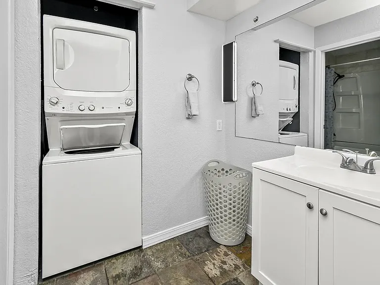 washer/dryer