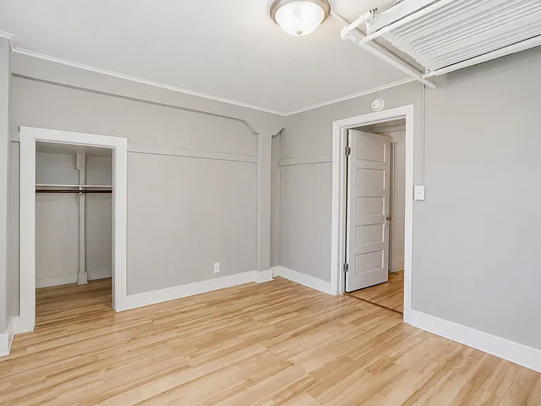 1712 Grand Ave — Photo 27
